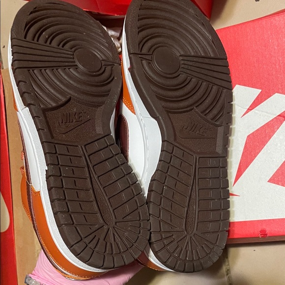 Nike Dunks - Picture 4 of 4